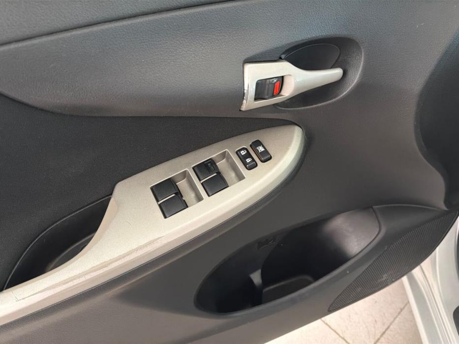 TOYOTA Corolla 2007