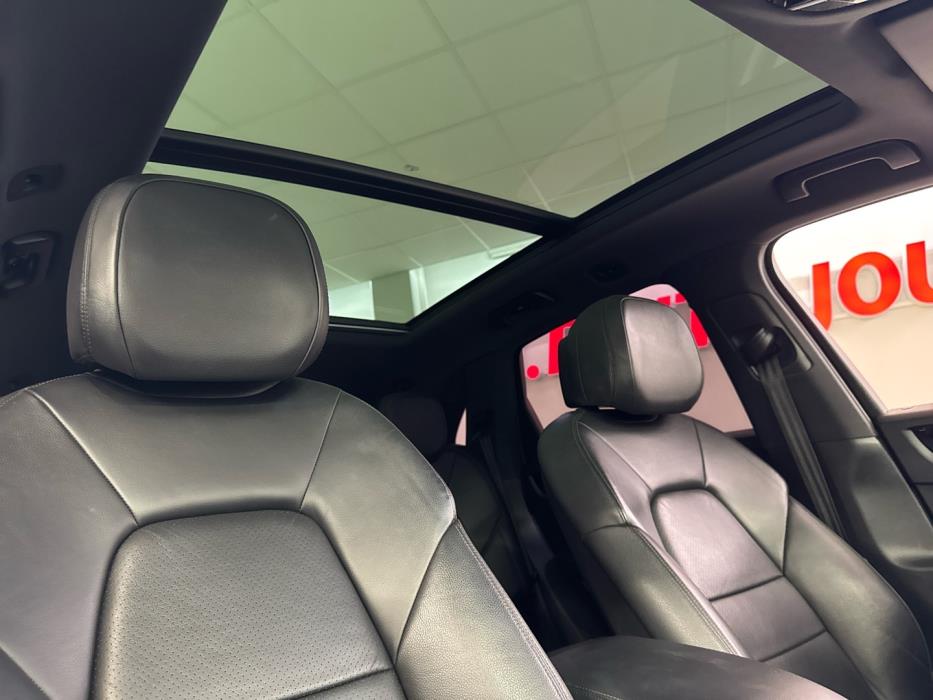 PORSCHE Cayenne 2018