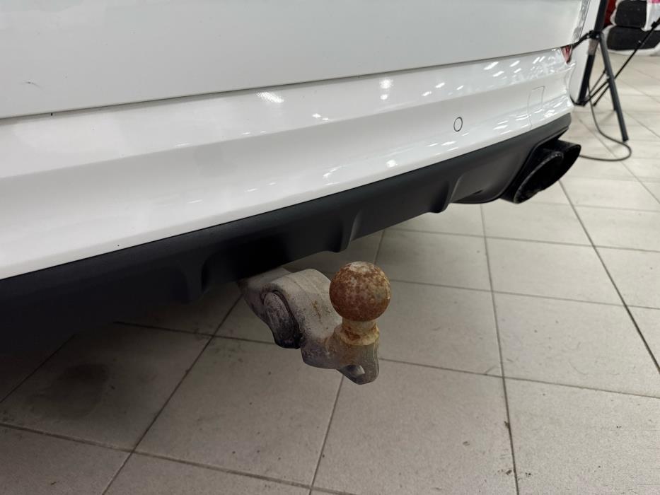 PORSCHE Cayenne 2018