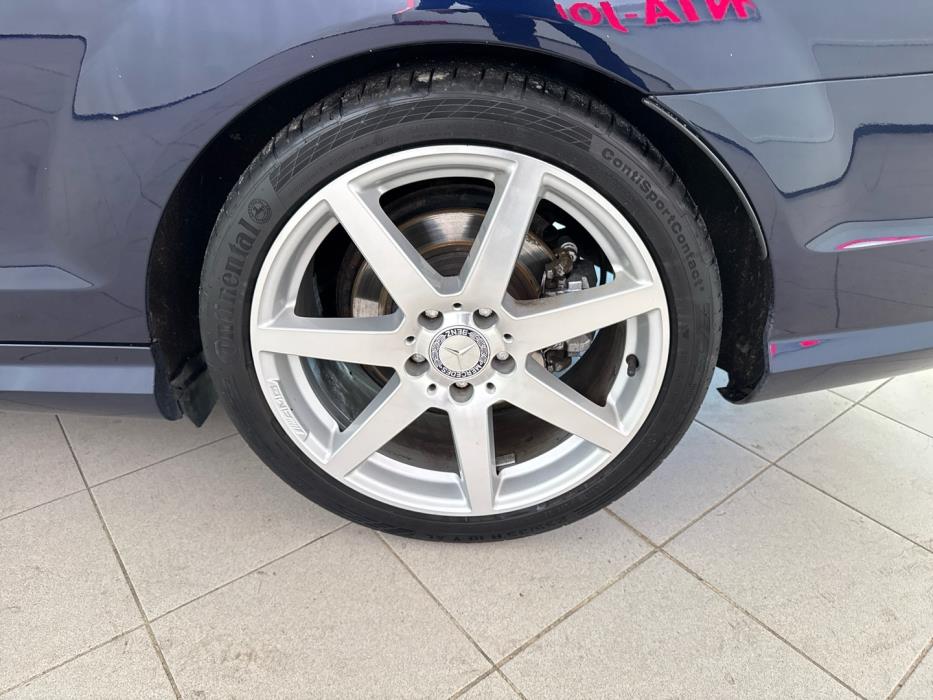 MERCEDES-BENZ C 2012