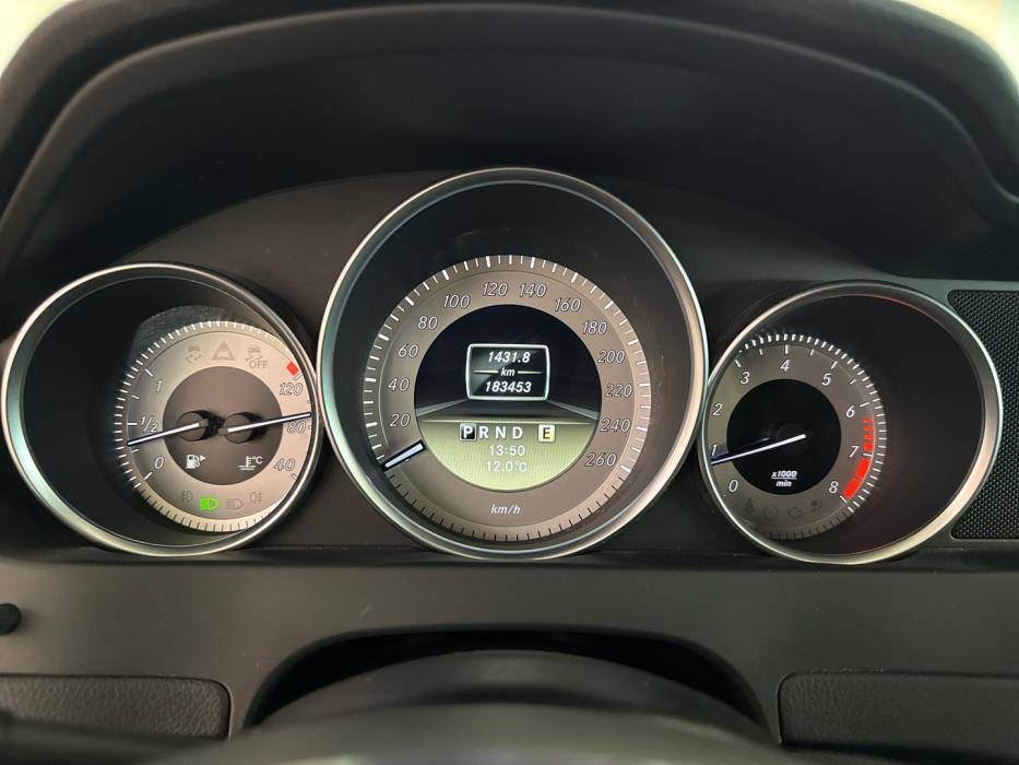 MERCEDES-BENZ C 2012