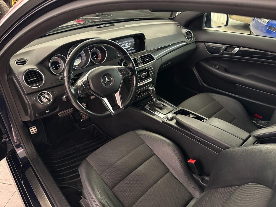 MERCEDES-BENZ C 2012