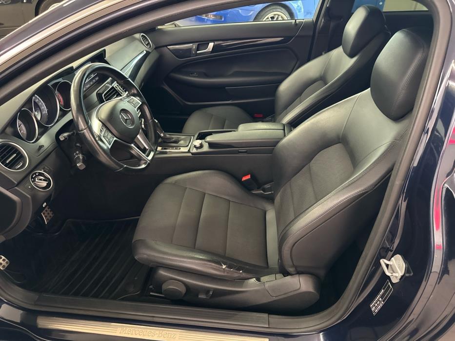 MERCEDES-BENZ C 2012