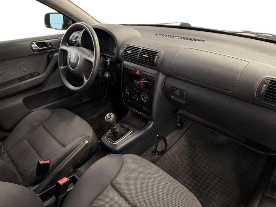 AUDI A3 2001