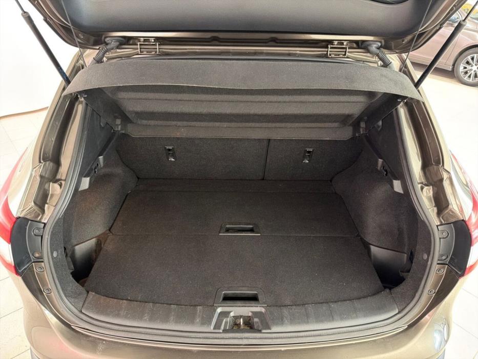 NISSAN Qashqai 2015