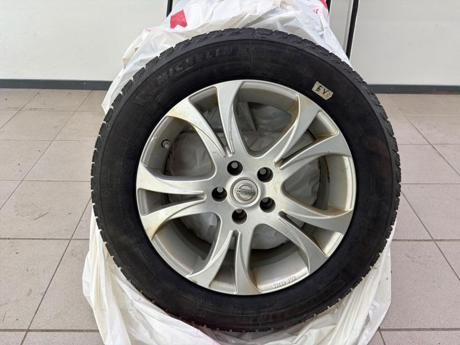 NISSAN Qashqai 2015