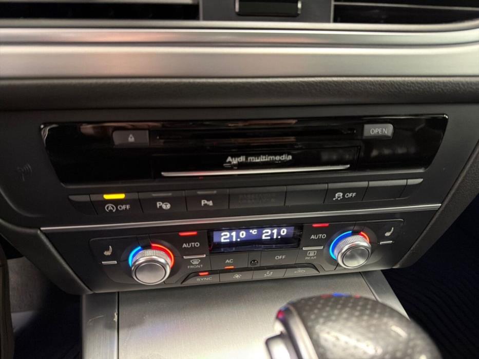 AUDI A6 2012