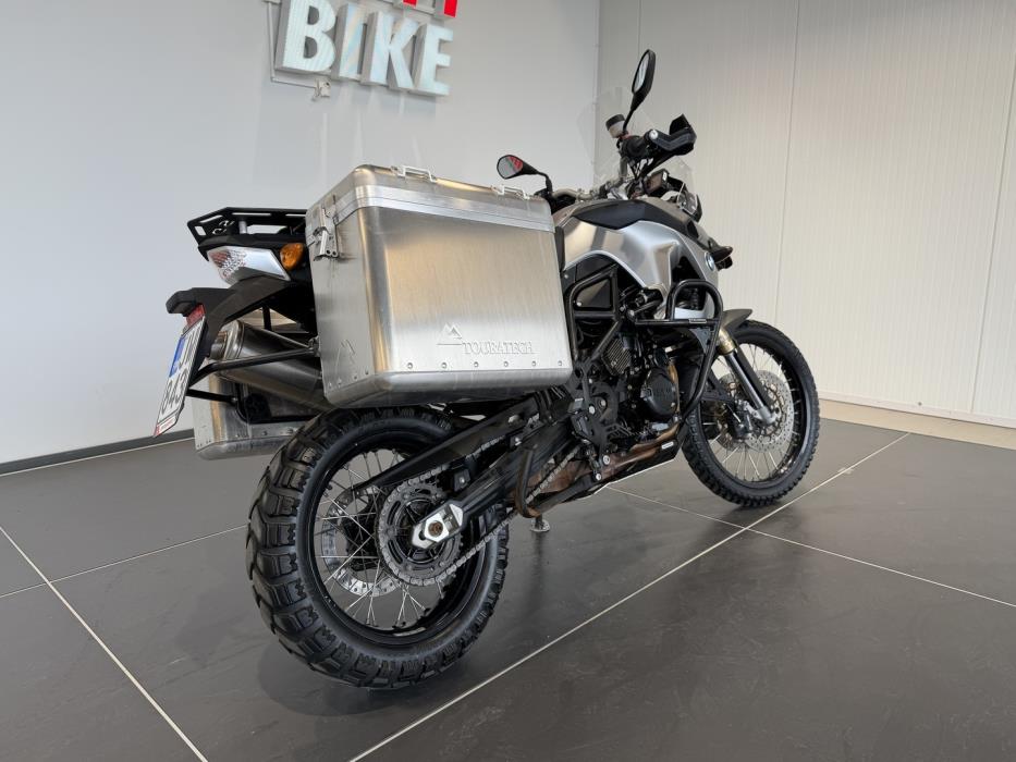 BMW F 2008