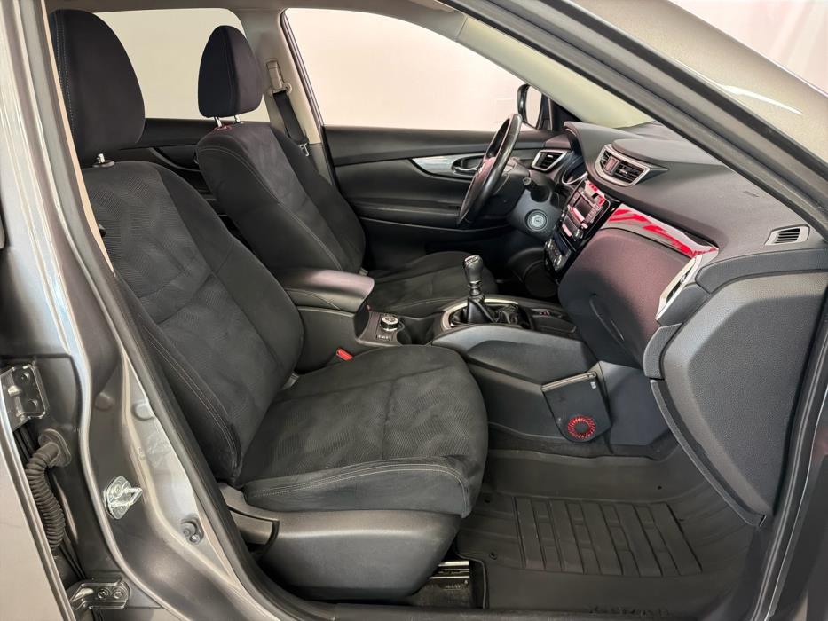 NISSAN X-Trail 2016