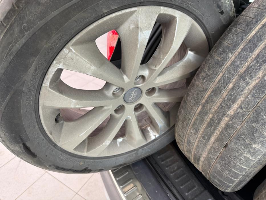 FORD Kuga 2012