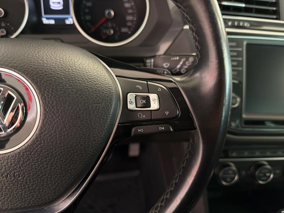 VOLKSWAGEN Tiguan 2017