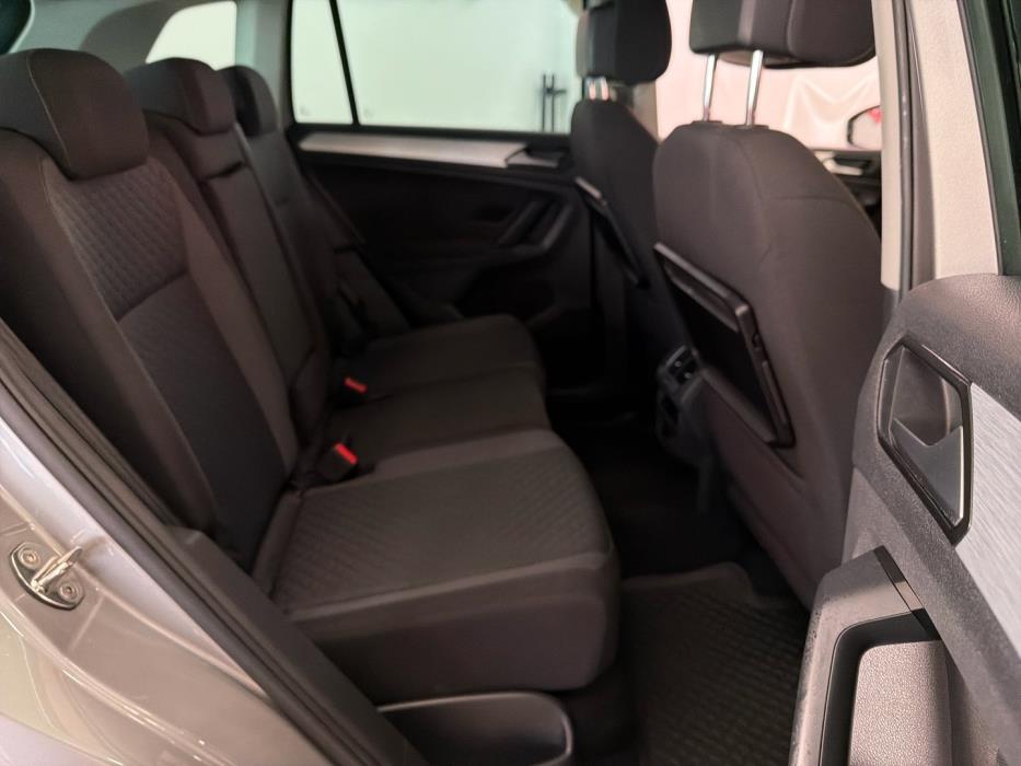 VOLKSWAGEN Tiguan 2017