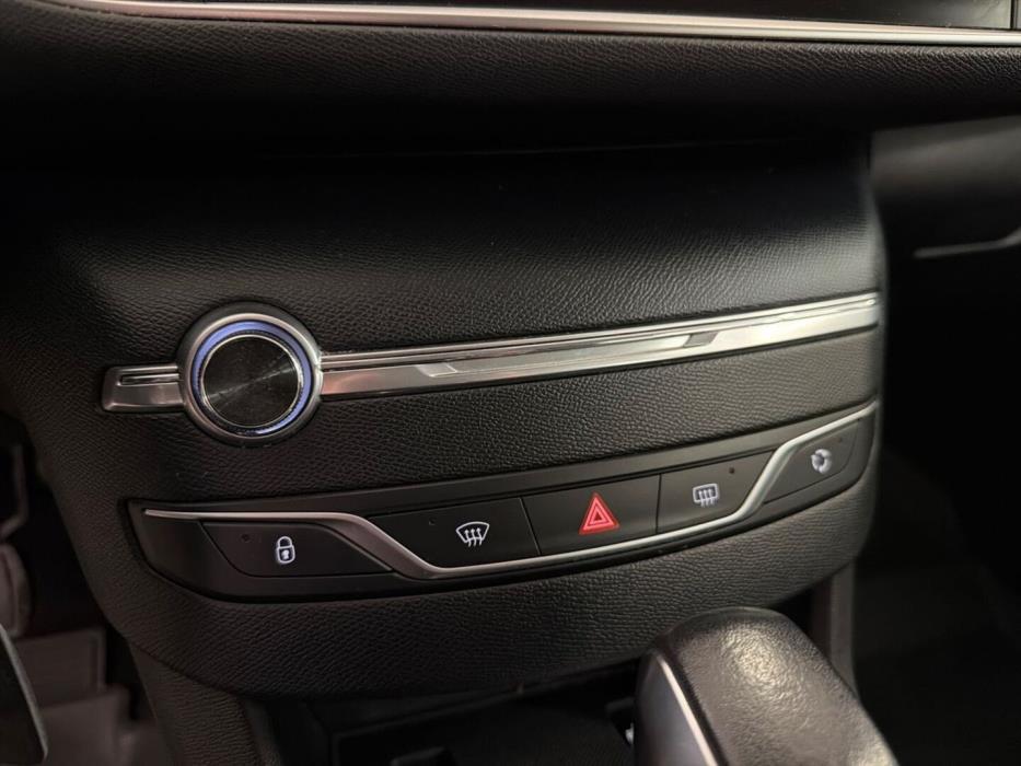 PEUGEOT 308 2017