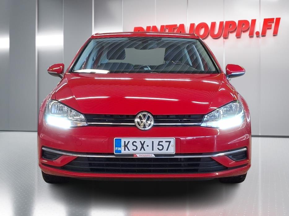 VOLKSWAGEN Golf 2018