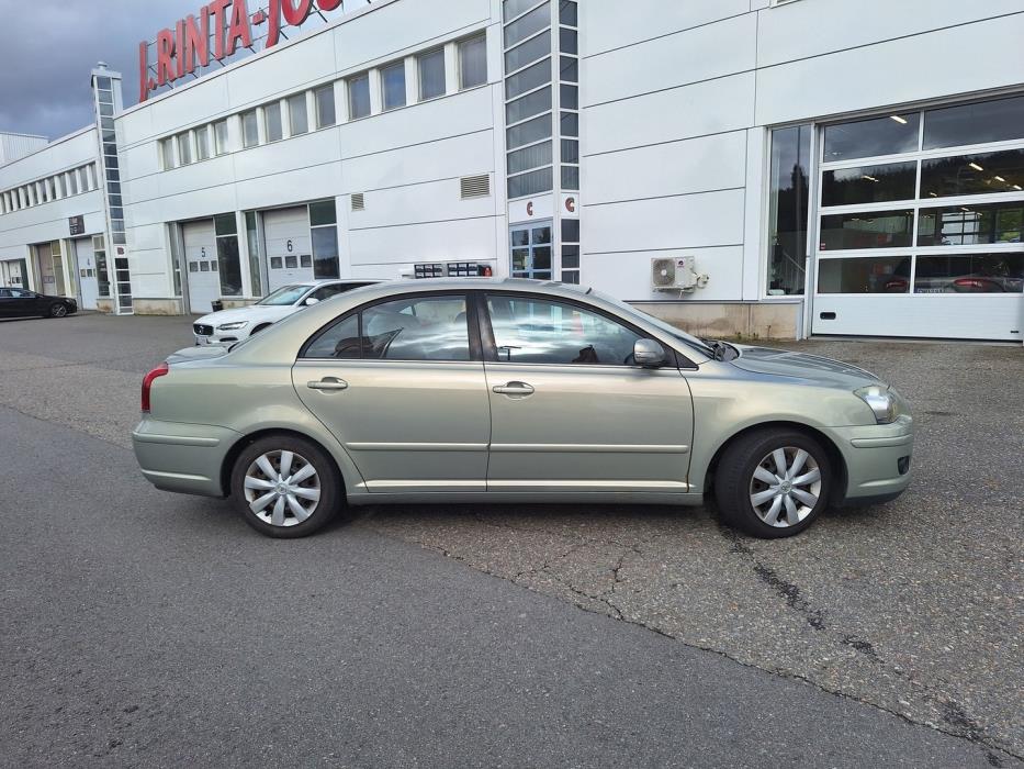 TOYOTA Avensis 2006