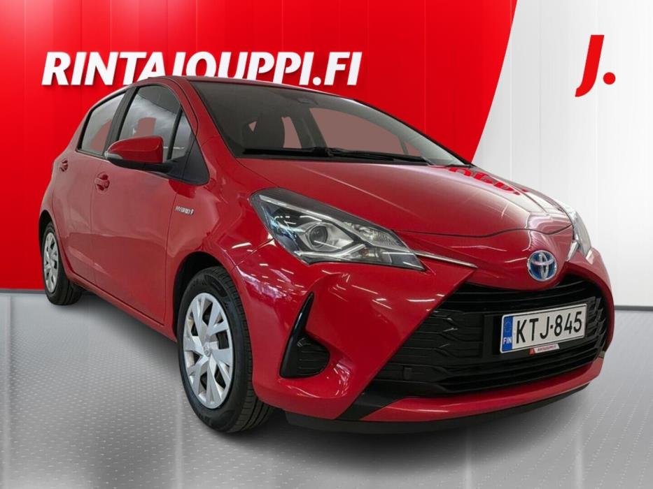 TOYOTA Yaris 2018