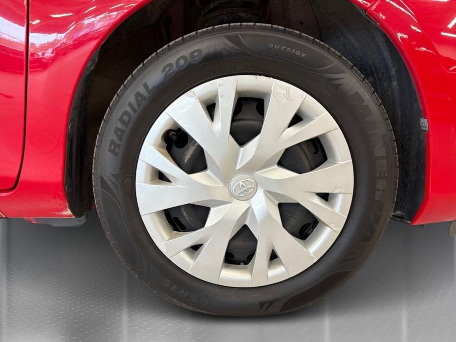 TOYOTA Yaris 2018