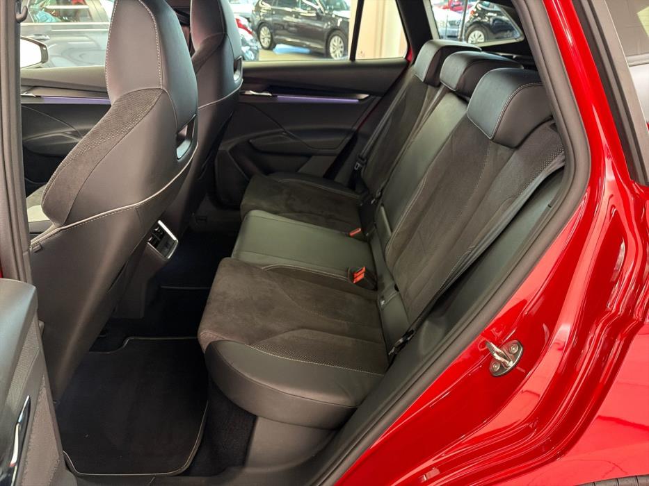 SKODA Enyaq 2023
