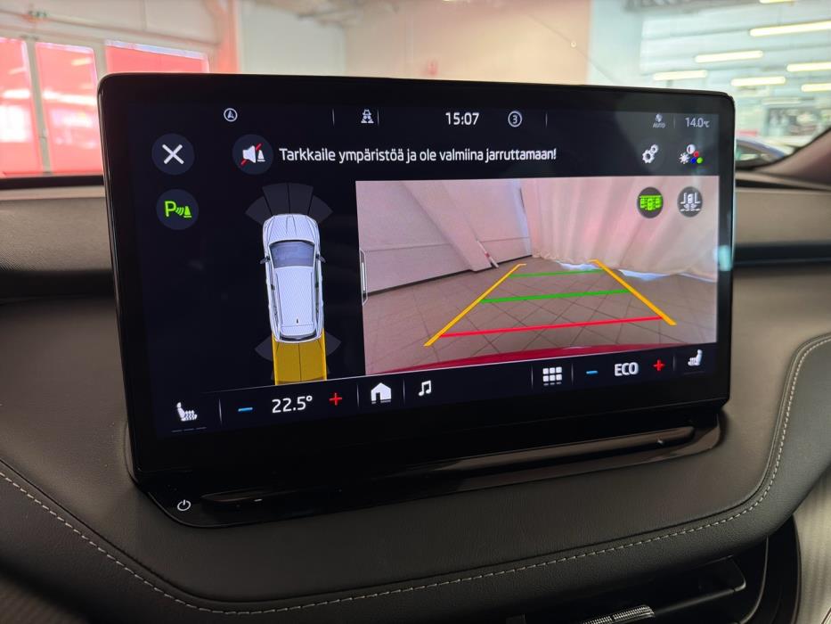 SKODA Enyaq 2023