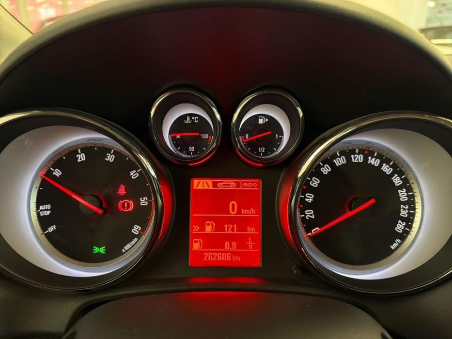OPEL Astra 2015