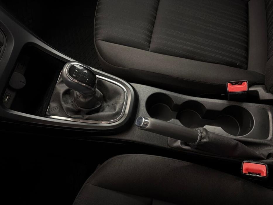 OPEL Astra 2015