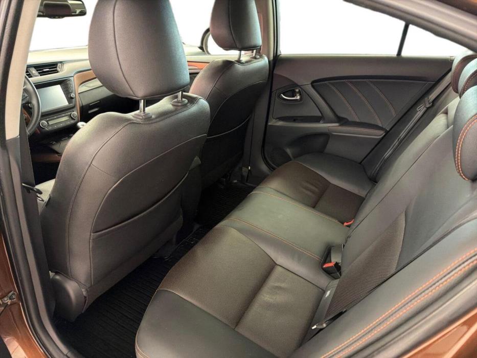 TOYOTA Avensis 2016