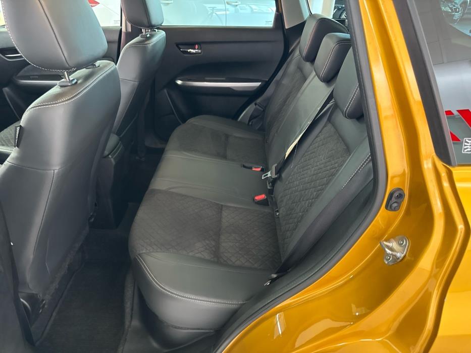 SUZUKI Vitara 2023
