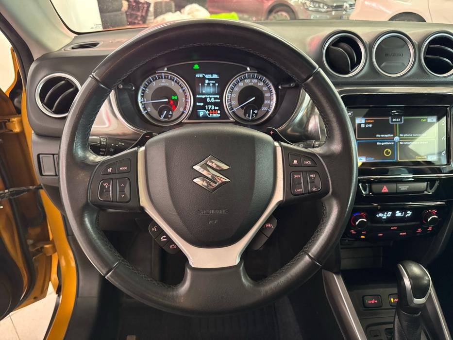 SUZUKI Vitara 2023
