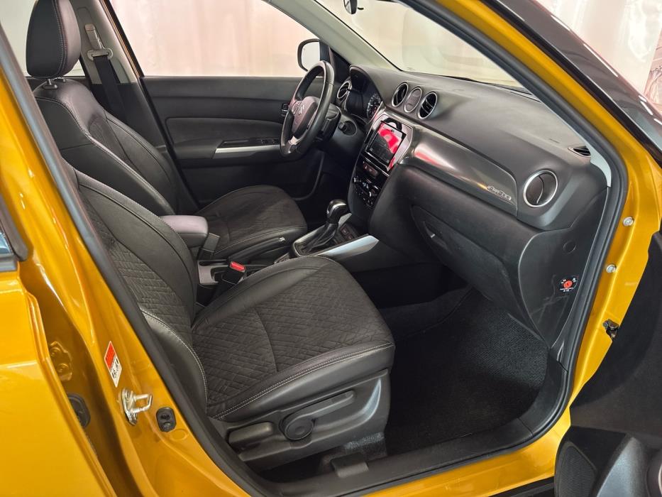 SUZUKI Vitara 2023
