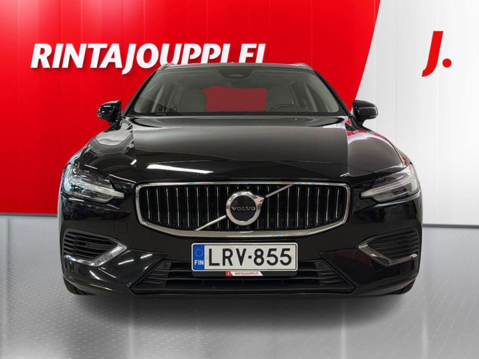 VOLVO V60 2023