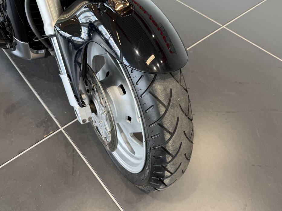 SUZUKI INTRUDER 2008