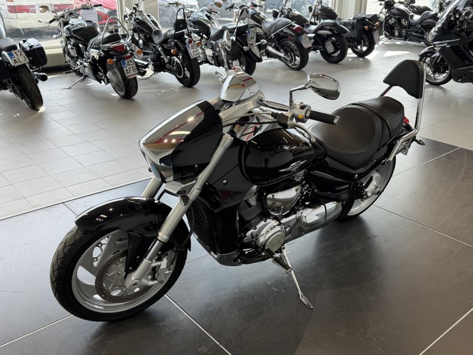 SUZUKI INTRUDER 2008