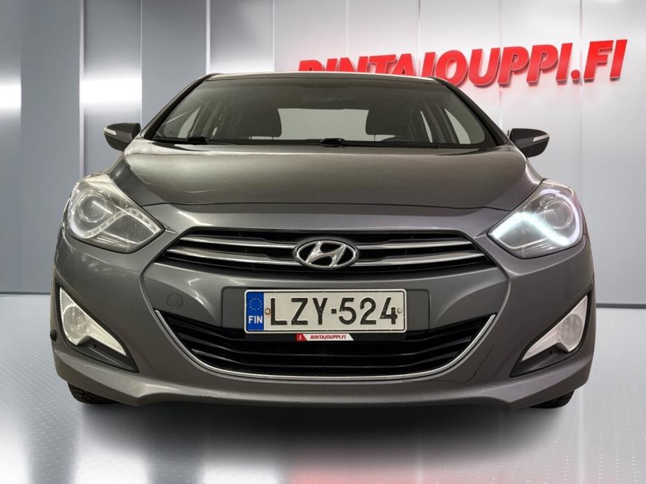 HYUNDAI i40 2012