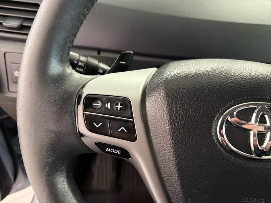 TOYOTA Verso 2011