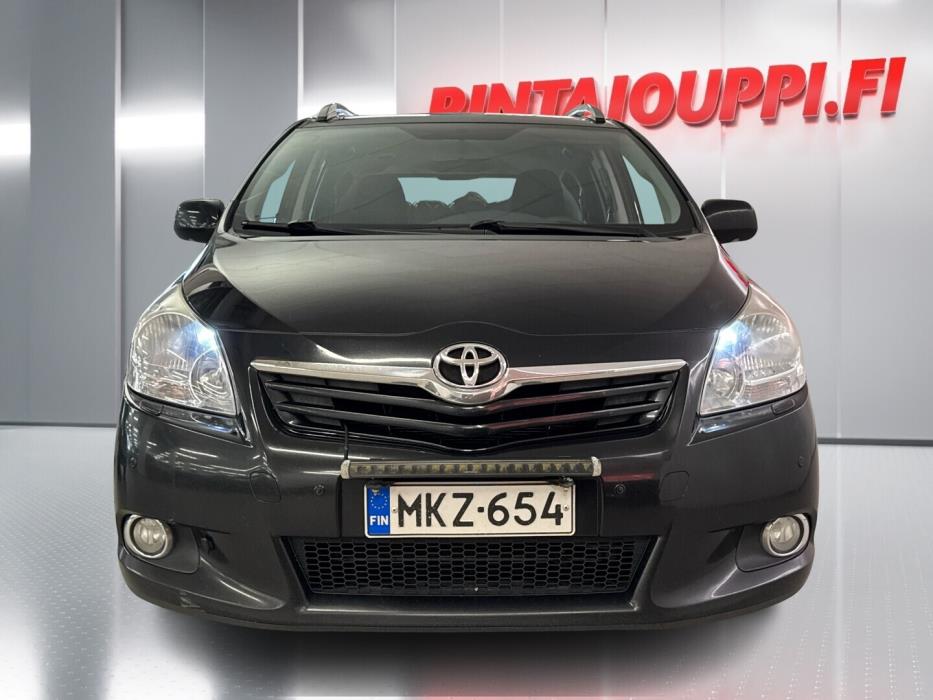 TOYOTA Verso 2013