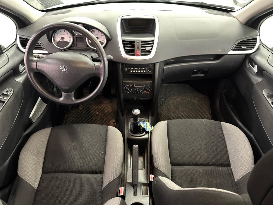 PEUGEOT 207 2007