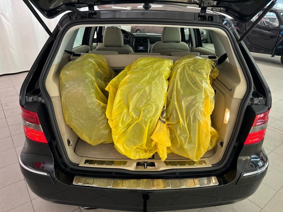 MERCEDES-BENZ B 2010