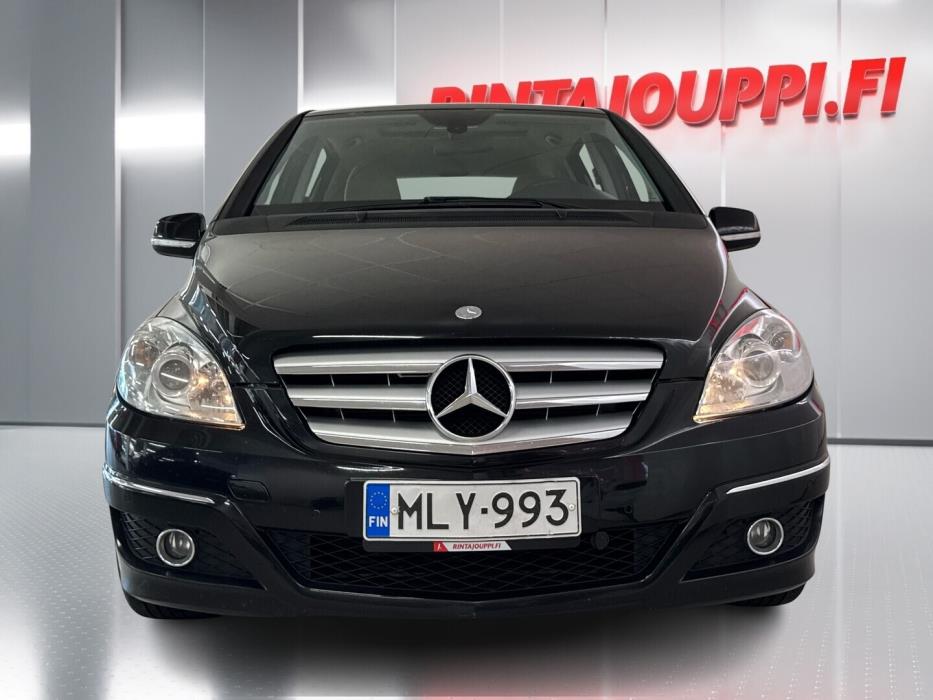 MERCEDES-BENZ B 2010