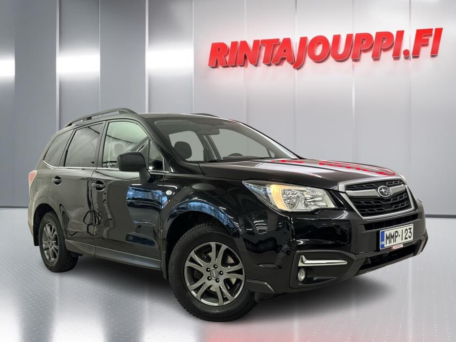 SUBARU Forester 2016