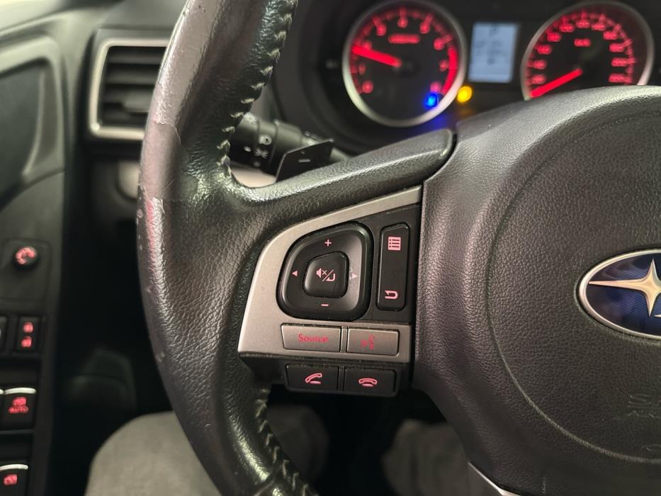 SUBARU Forester 2016