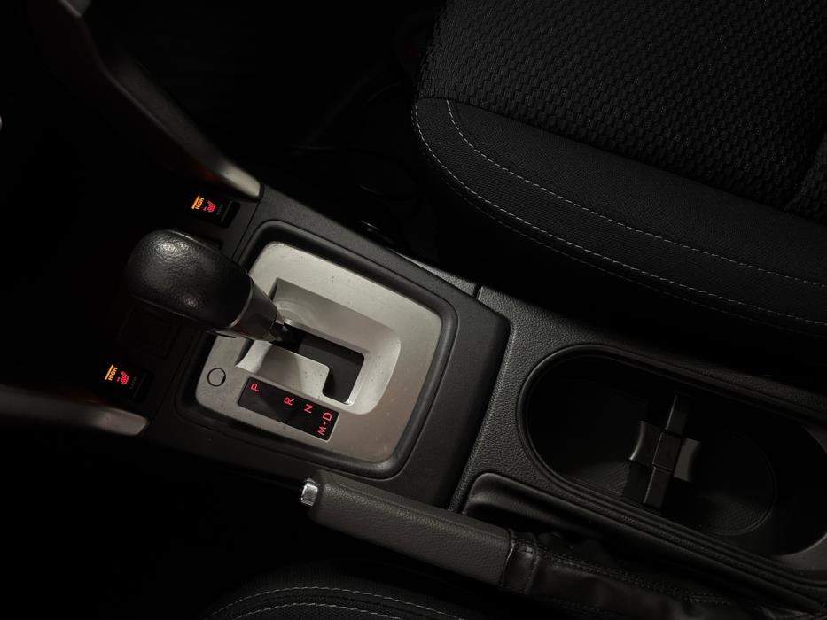 SUBARU Forester 2016