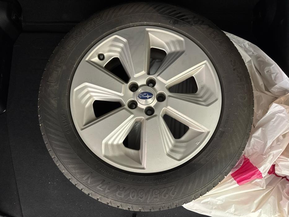 SUBARU Forester 2016