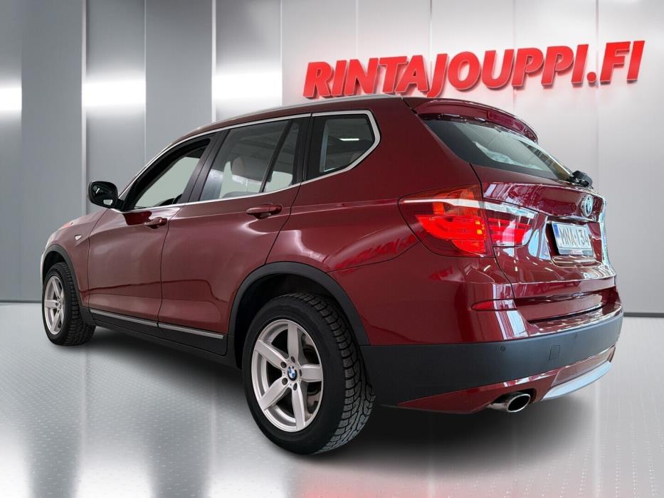 BMW X3 2011