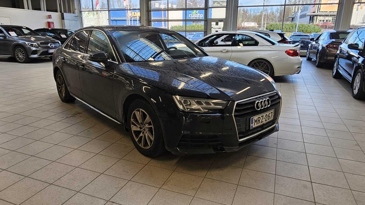 AUDI A4 2016