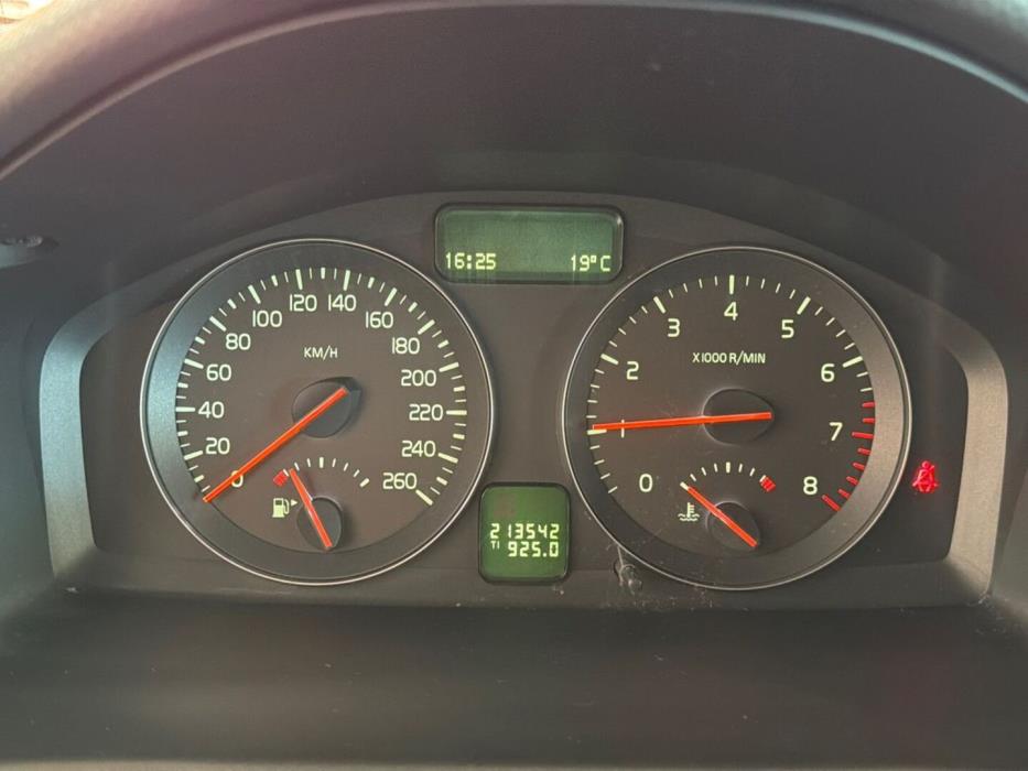 VOLVO C30 2008