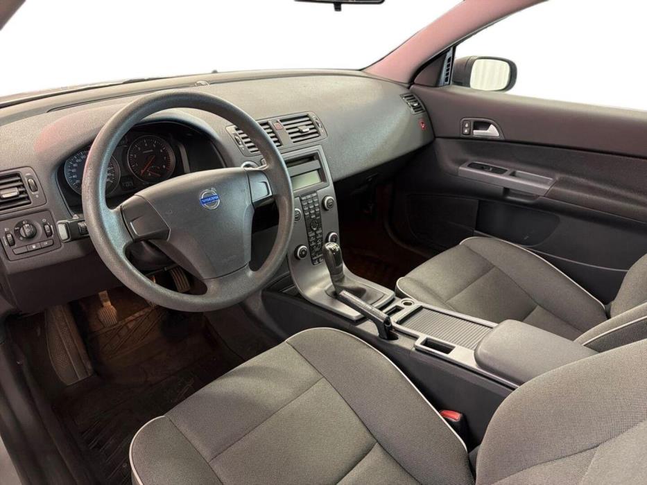 VOLVO C30 2008