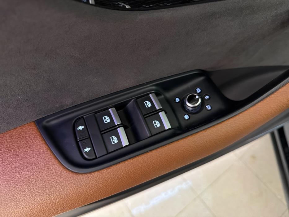AUDI Q7 2017