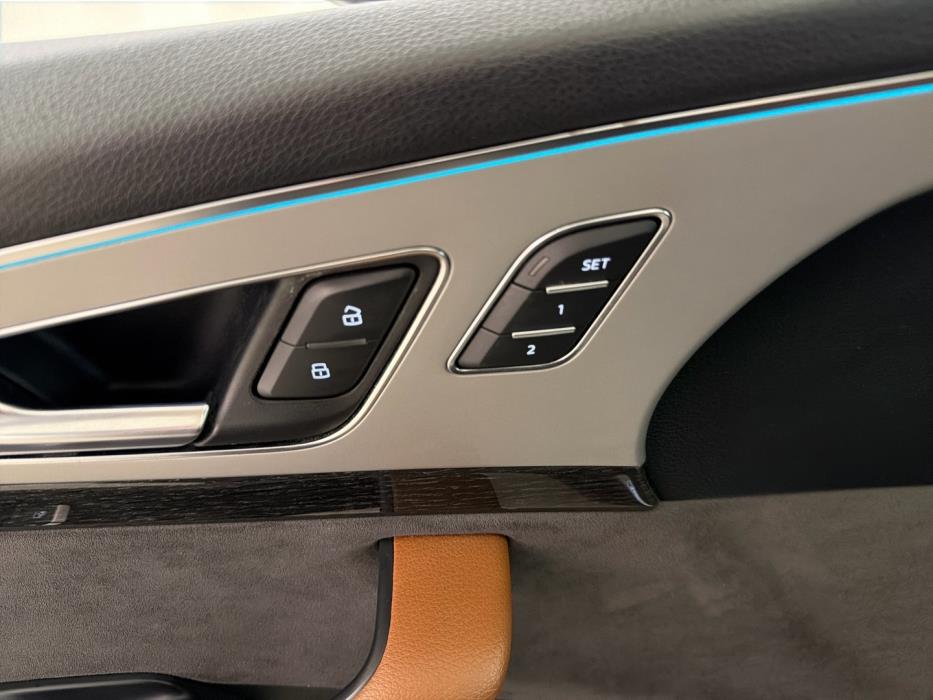 AUDI Q7 2017