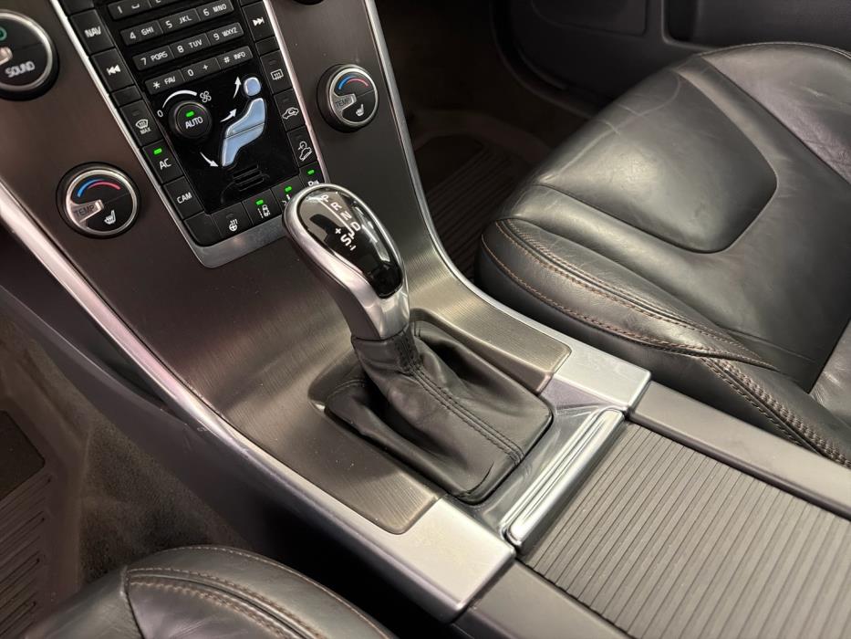 VOLVO XC60 2014