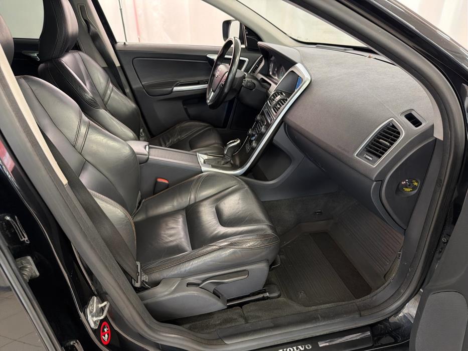 VOLVO XC60 2014